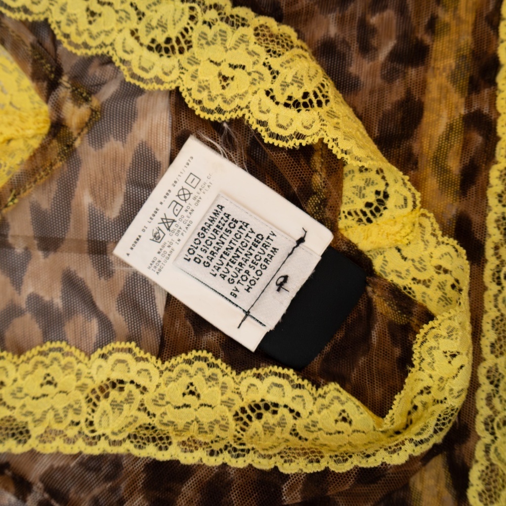 Vintage Dolce & Gabbana Leopard Mesh Lace Top‎ w Yellow Trim – Size IT 42 / US 6 - Picture 3 of 4